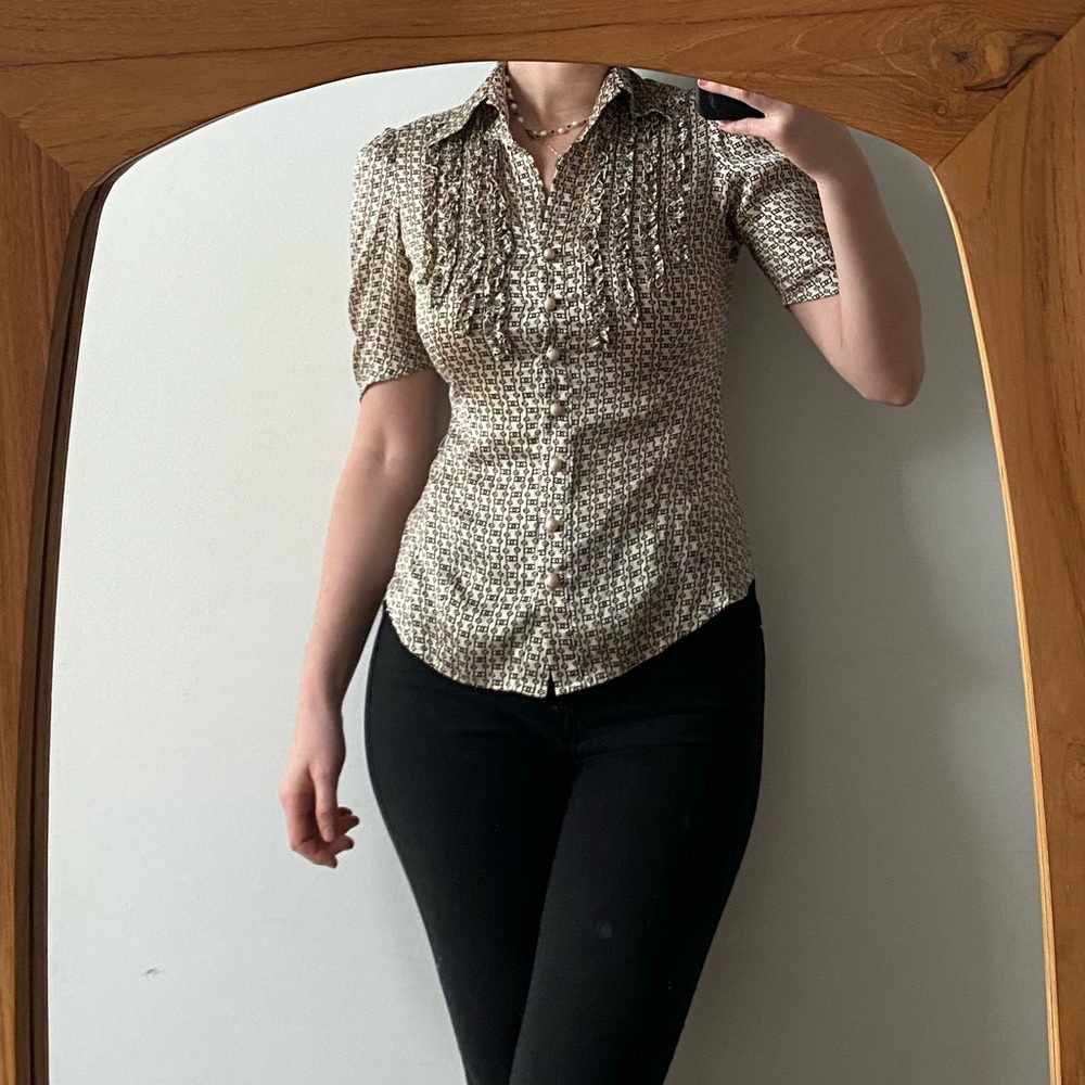 Vintage Bebe Gold Women's Silk Button Up Size Small
